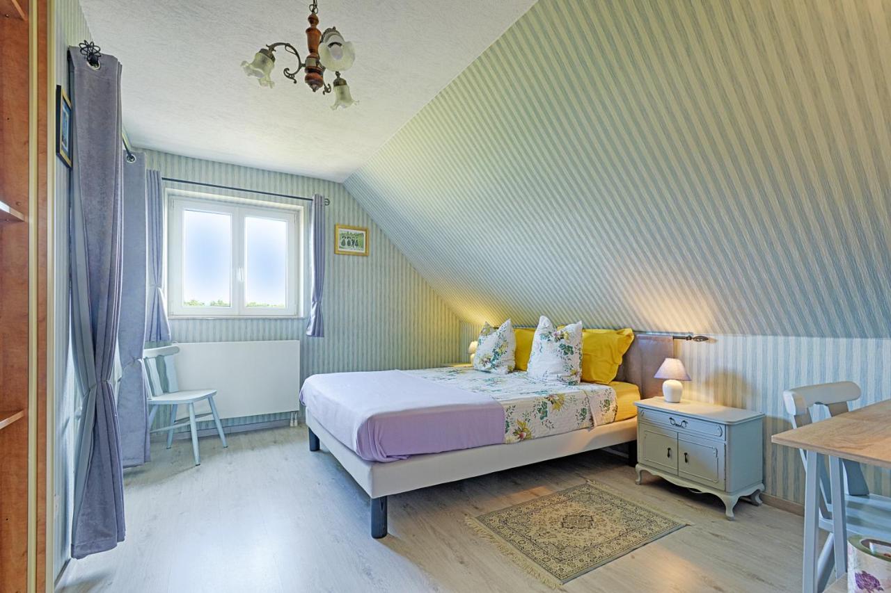 Aux Pieds Des Vignes Bed & Breakfast Ingersheim Eksteriør bilde