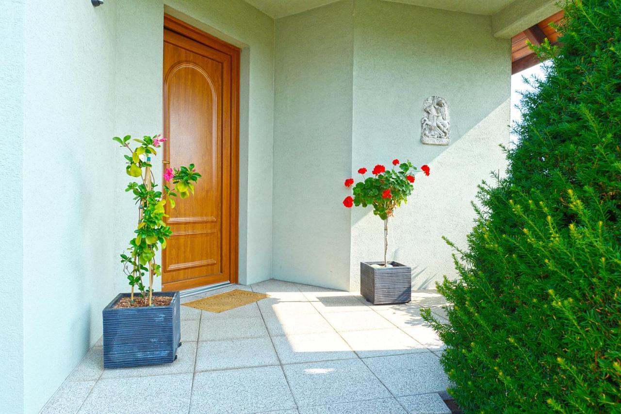 Aux Pieds Des Vignes Bed & Breakfast Ingersheim Eksteriør bilde
